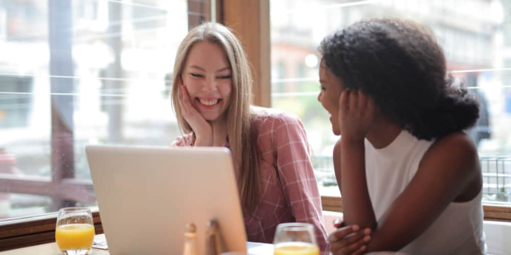 woman_laptop